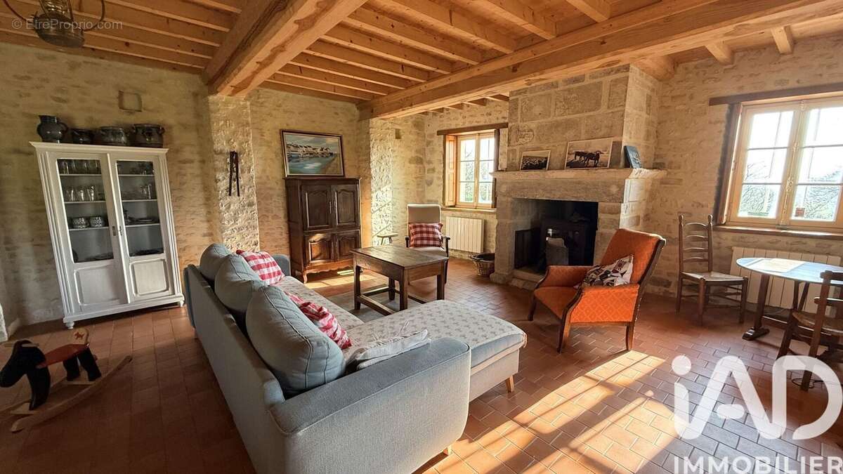 Photo 6 - Maison à RUBERCY