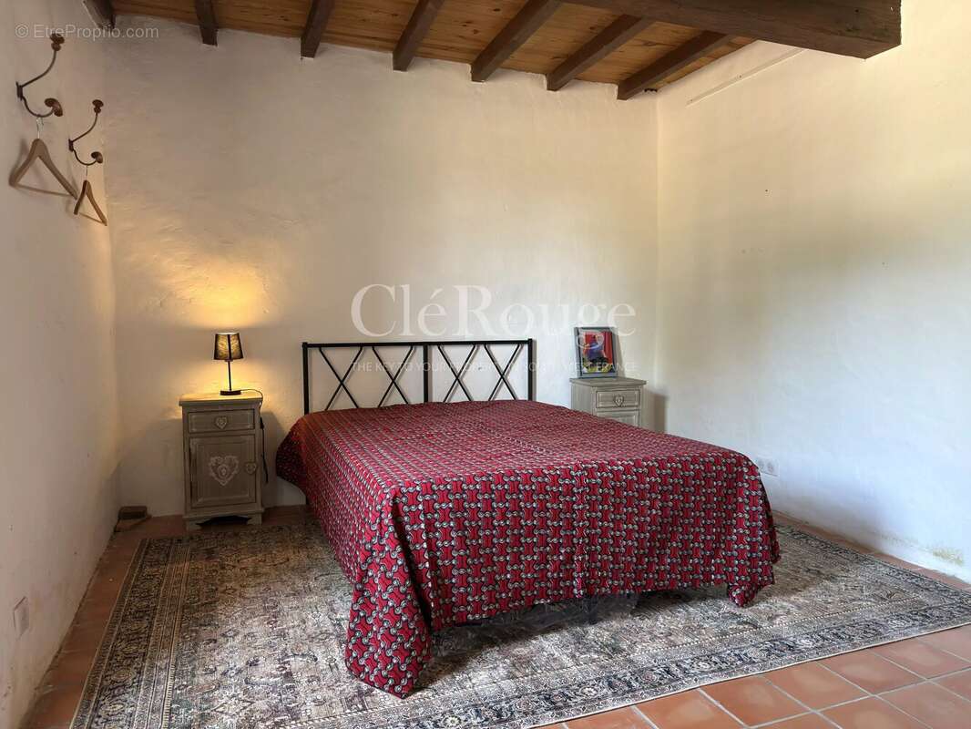 Proche d'Eymet – Ancien domaine du XVe siècle avec maison d'amis, piscine à débordement et près de 4 hectares - photo 35