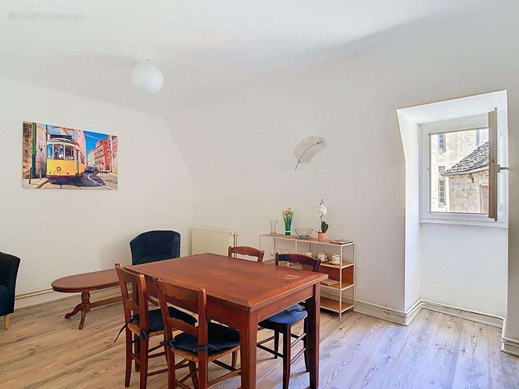 Maison à SARLAT-LA-CANEDA