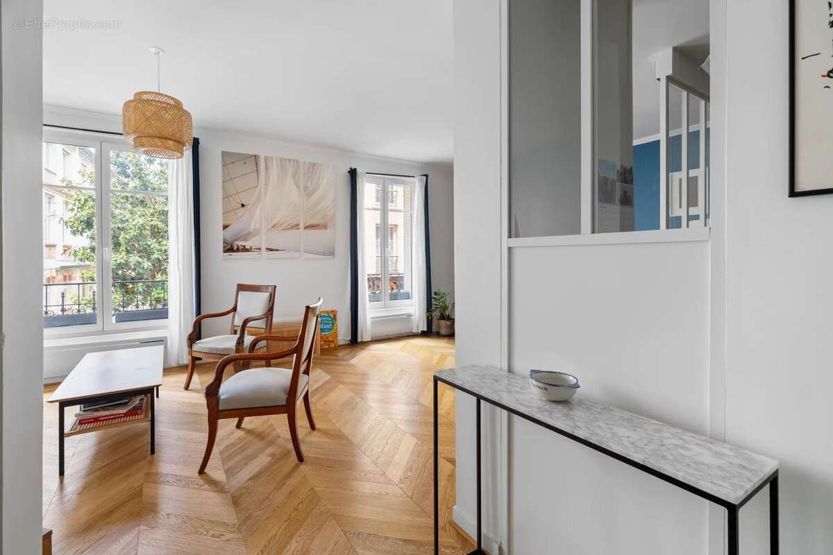 Appartement à LEVALLOIS-PERRET