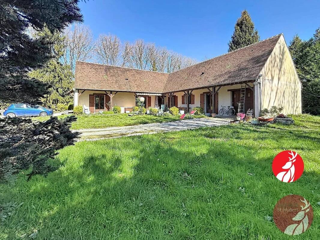 Maison à MILLY-LA-FORET