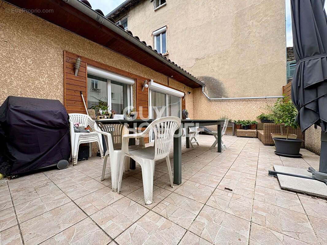 Appartement à GIVORS