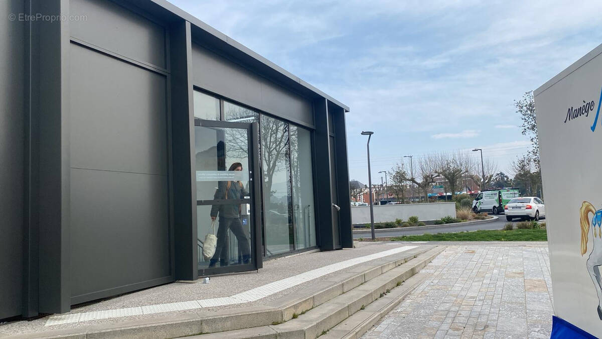 Parking à SAINT-JEAN-DE-LUZ