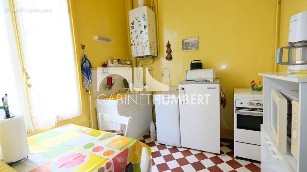 Appartement 57 m² à Saint-Etienne  - photo 6