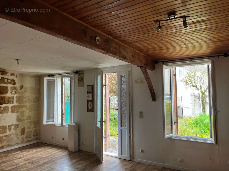 Maison à ABZAC