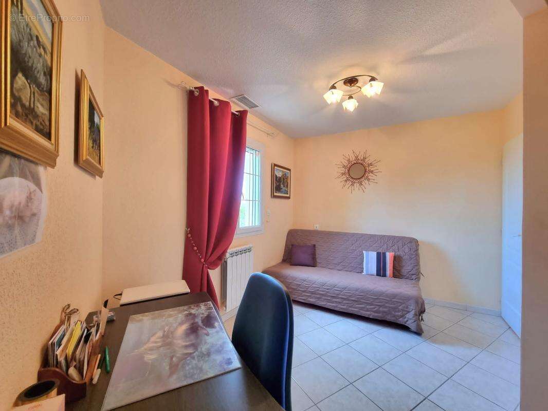 Maison à BOISSET-ET-GAUJAC