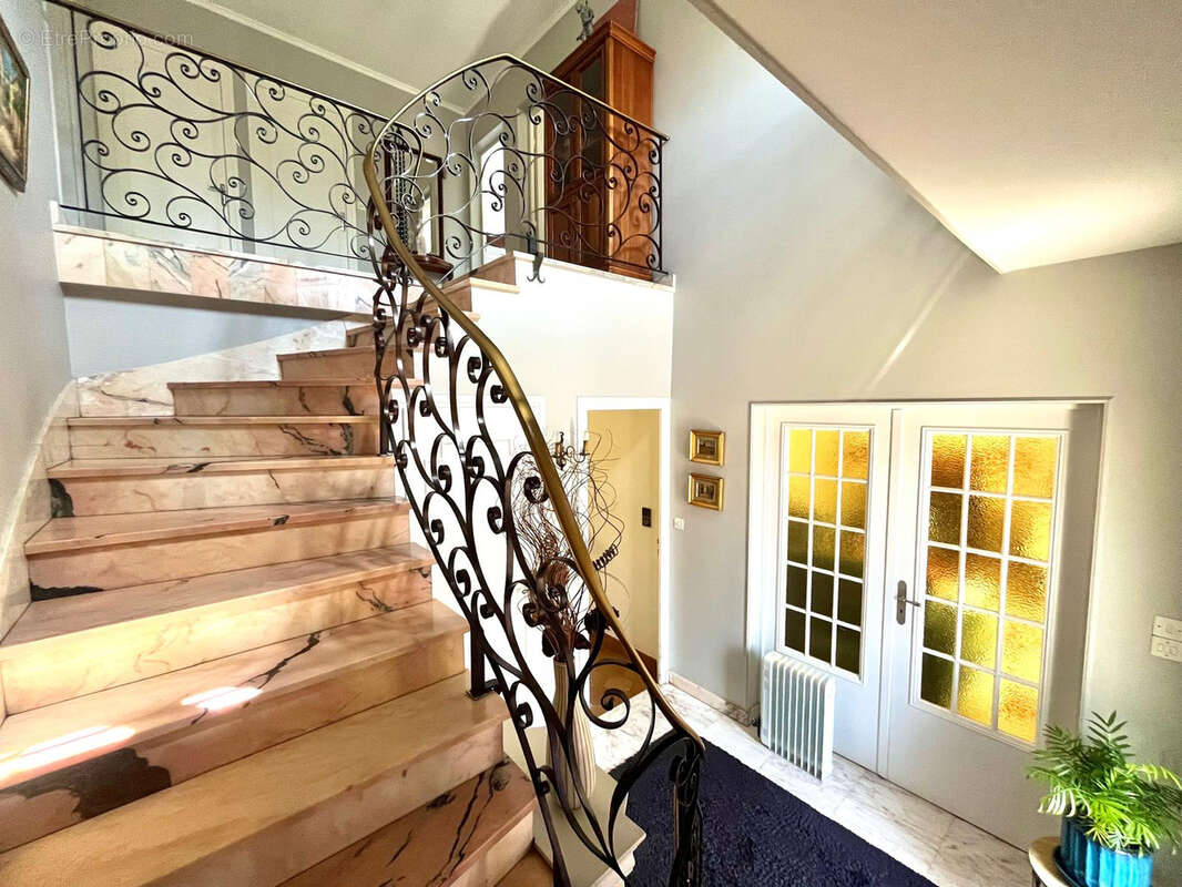 Maison à TREMBLAY-EN-FRANCE