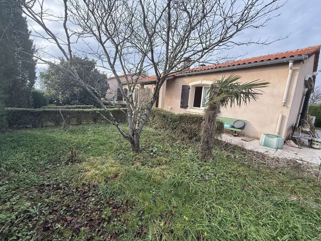 Maison à REALMONT