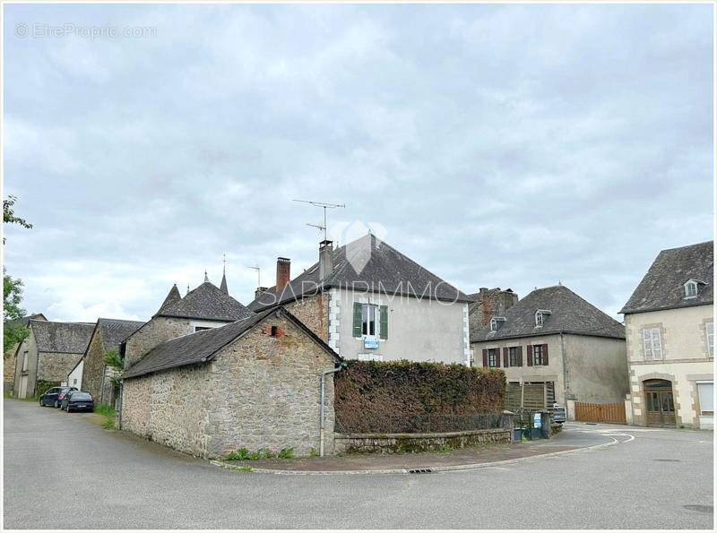 Maison à LAPLEAU