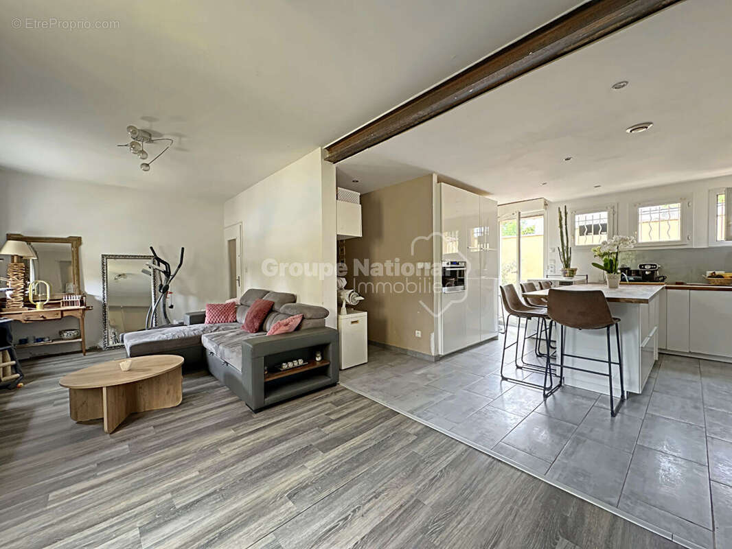 Maison à LUNEL-VIEL