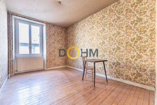 Appartement à CRAPONNE-SUR-ARZON