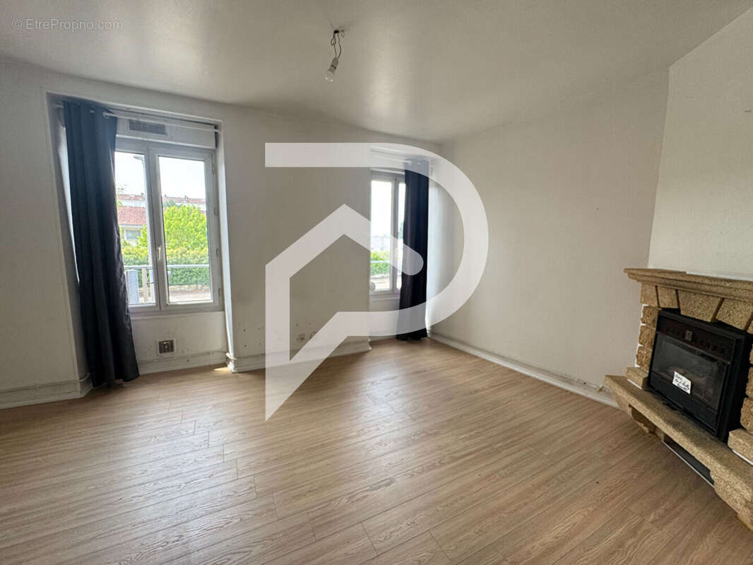 Appartement à CHAUMONT