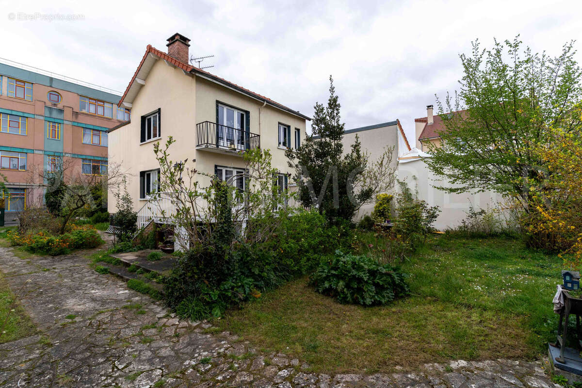 Maison à HOUILLES