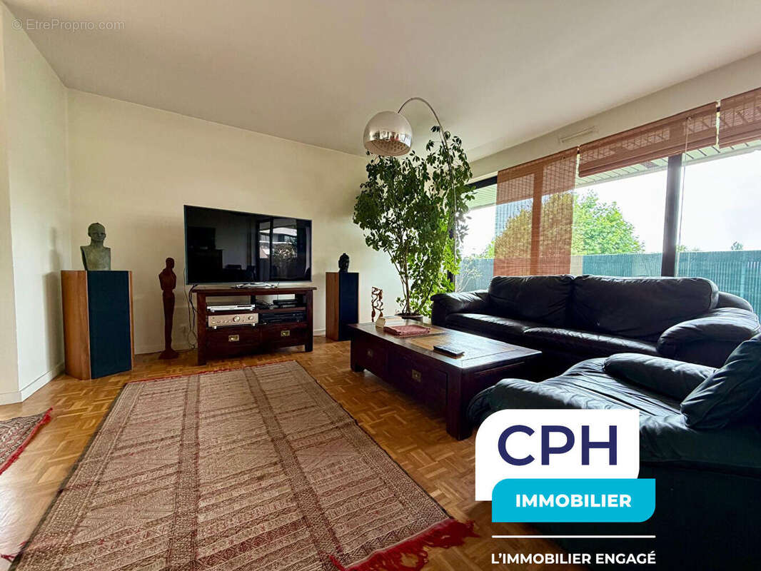 Appartement à LE CHESNAY