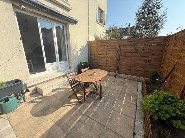 Appartement à MAISONS-ALFORT