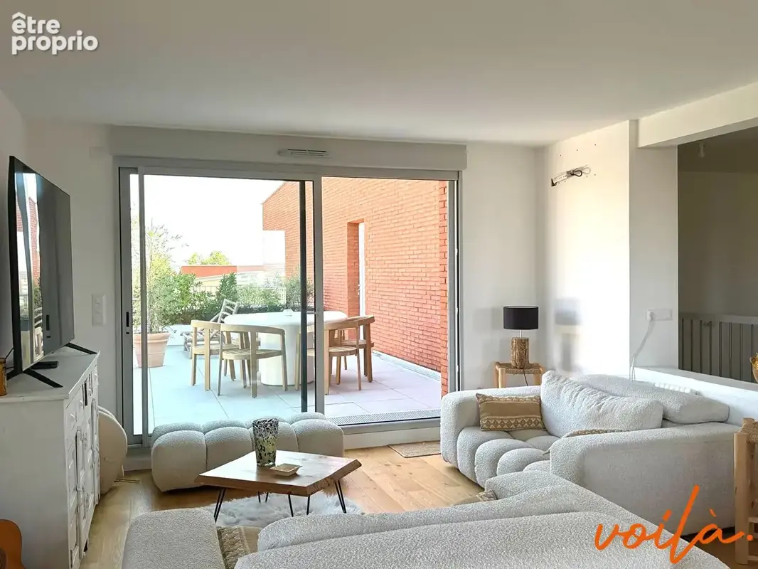 REF : HELMUT - MONTAUDRAN - Appartement dernier étage avec 2 places de parking et terrasse - photo 7