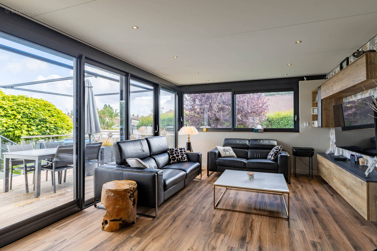 Maison à SAINTE-MARIE-AUX-CHENES