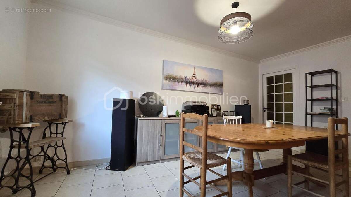 Grande maison de village : 4 chambres, cave et garage - photo 9