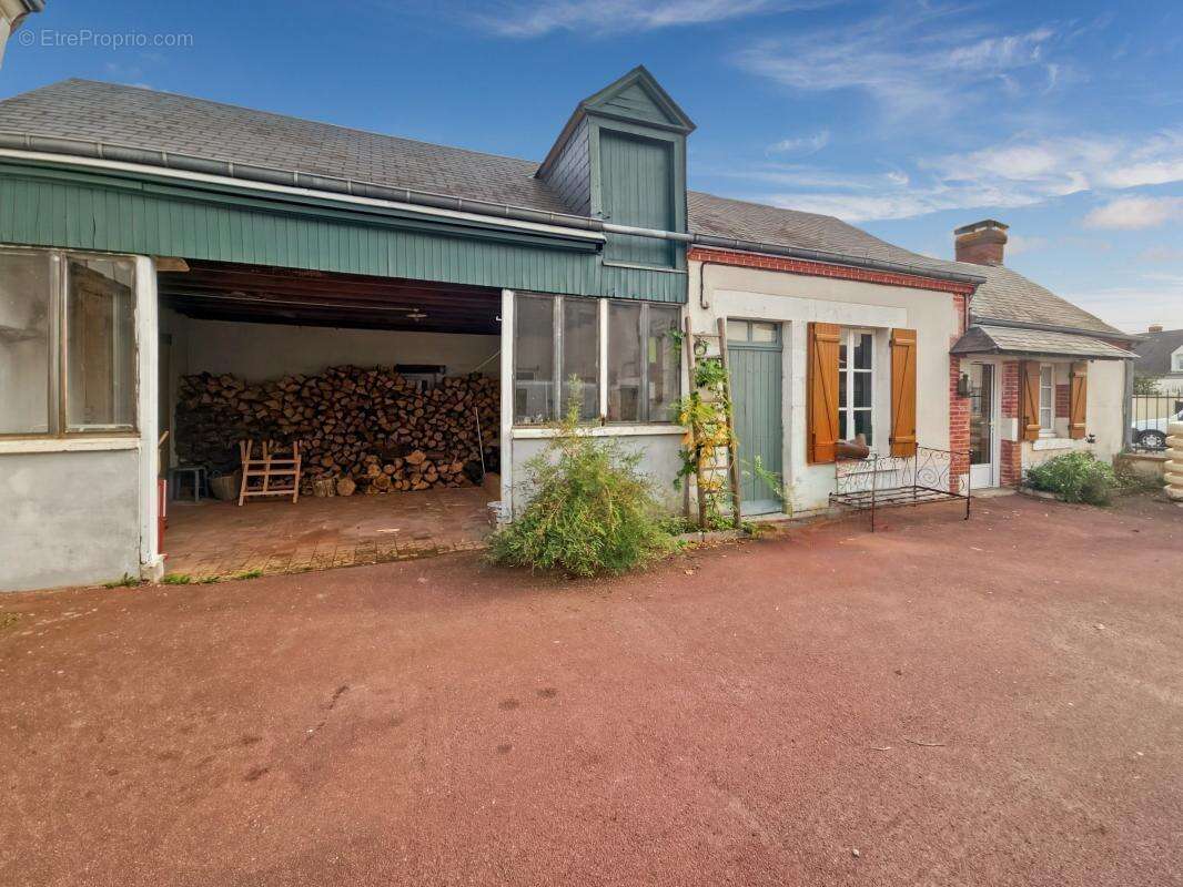 Maison à CHECY