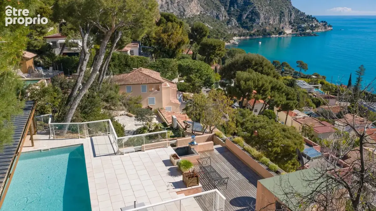 Èze - bord de mer - villa 7 pièces - photo 21
