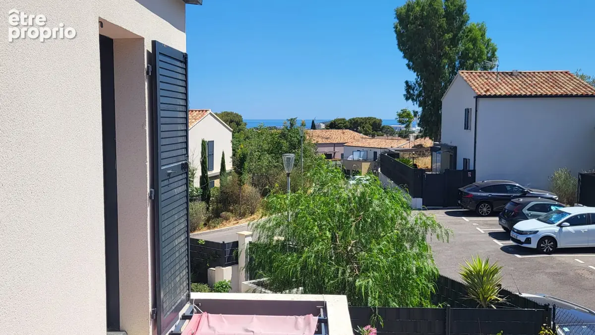 La Ciotat : Villa T4 neuve (2022)  + Jardin, Garage & Vue Mer - photo 2
