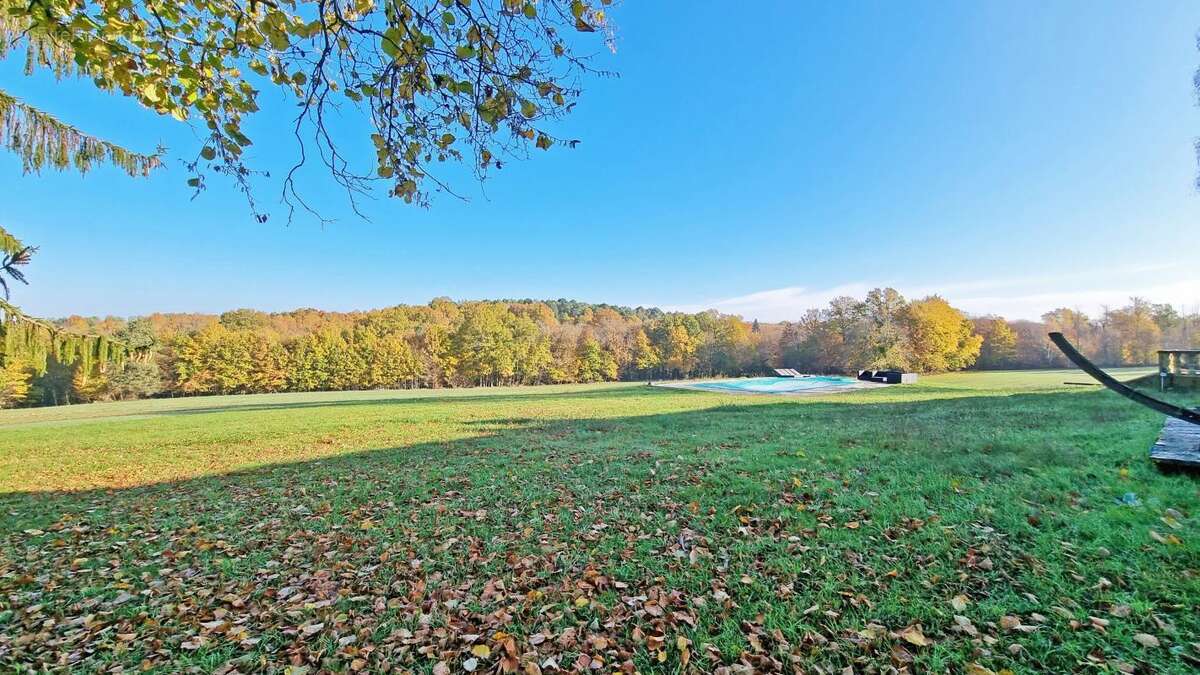 Maison à SAINT-GEYRAC