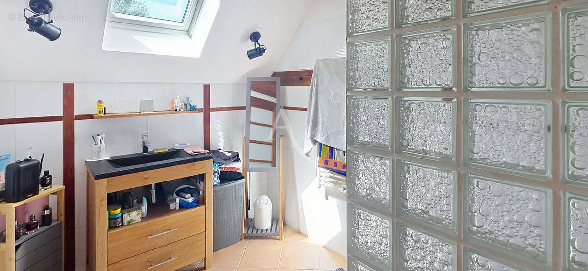 Appartement à MONTCEAUX-LES-MEAUX