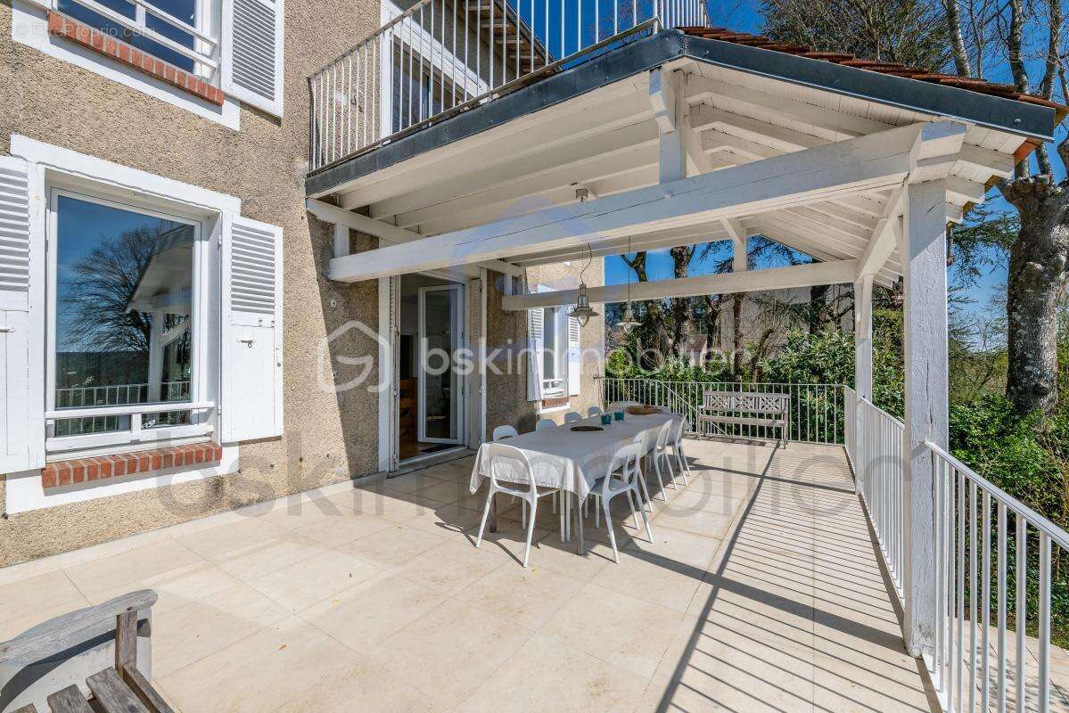 Maison de charme - 261m² - 7 chambres - photo 20