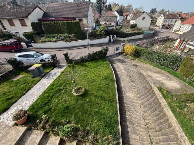 Maison à AUTUN