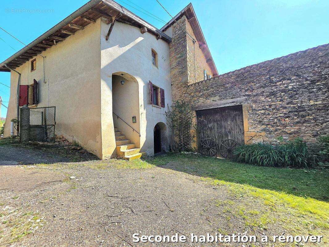 Maison à LE BOIS-D'OINGT