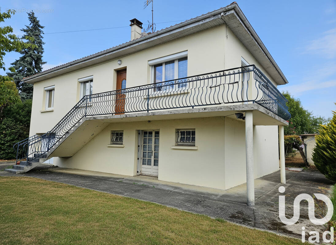 Photo 1 - Maison à JONZAC