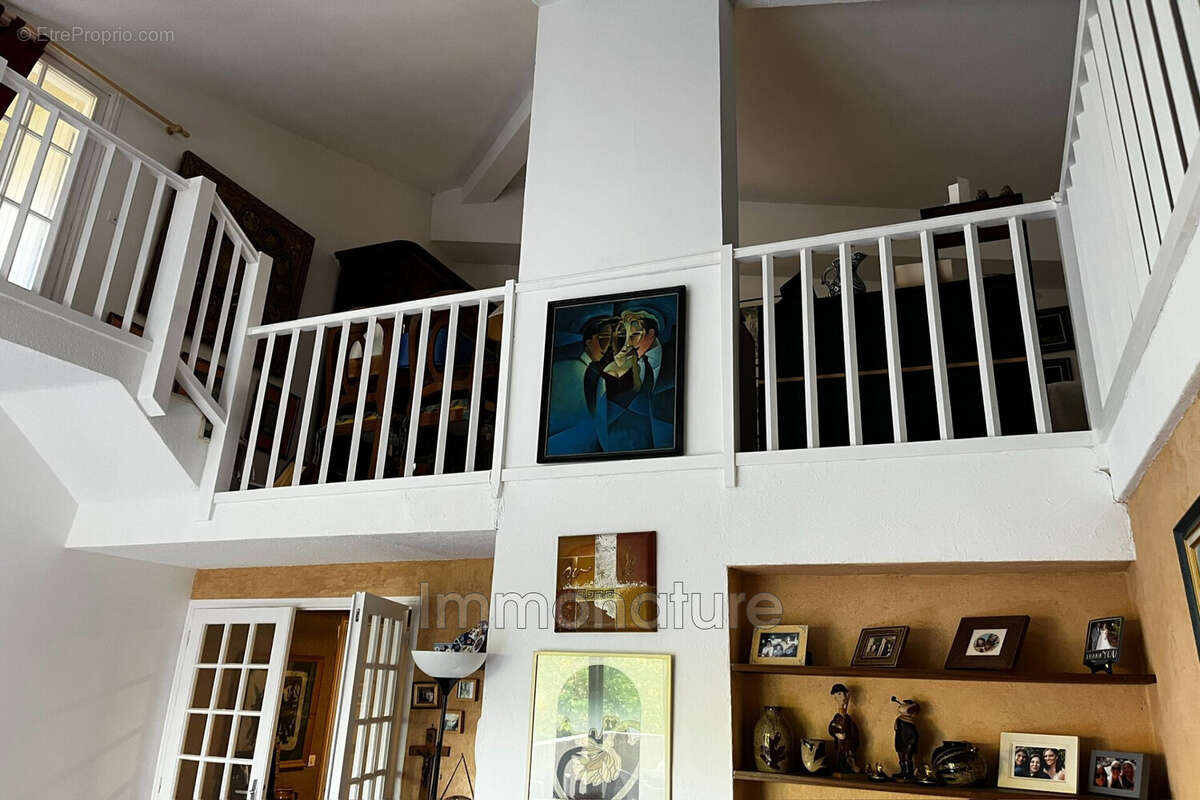 Appartement à GANGES