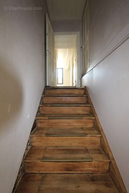 Dpt Côte d'Or (21), à vendre GISSEY SUR OUCHE maison de village P5 de 136 m², terrasse de 28 m² - photo 13