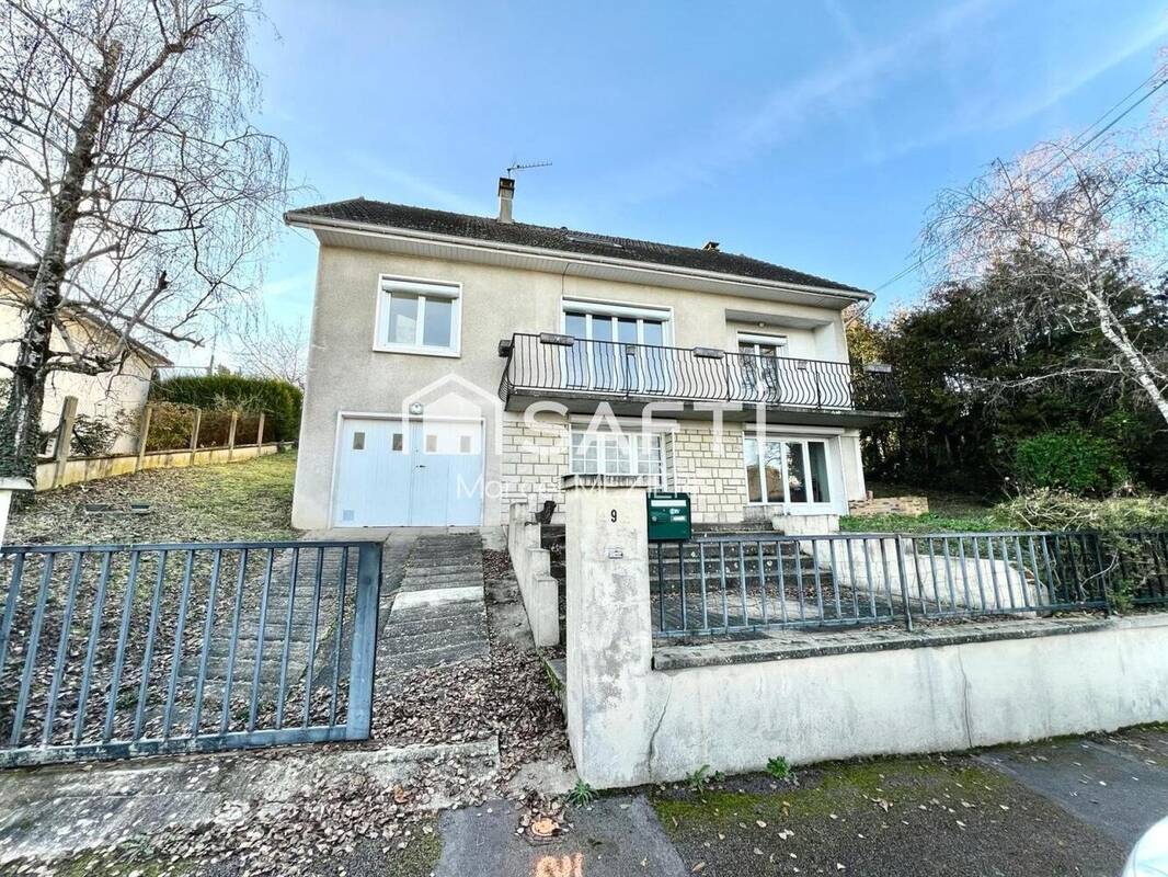 Photo 1 - Maison à PARON