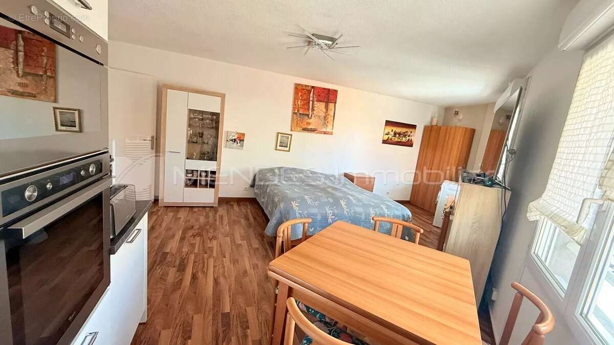 Appartement à ROQUEBRUNE-CAP-MARTIN
