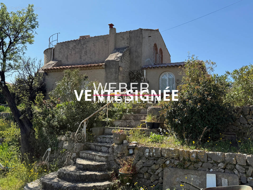 Maison à OLLIOULES