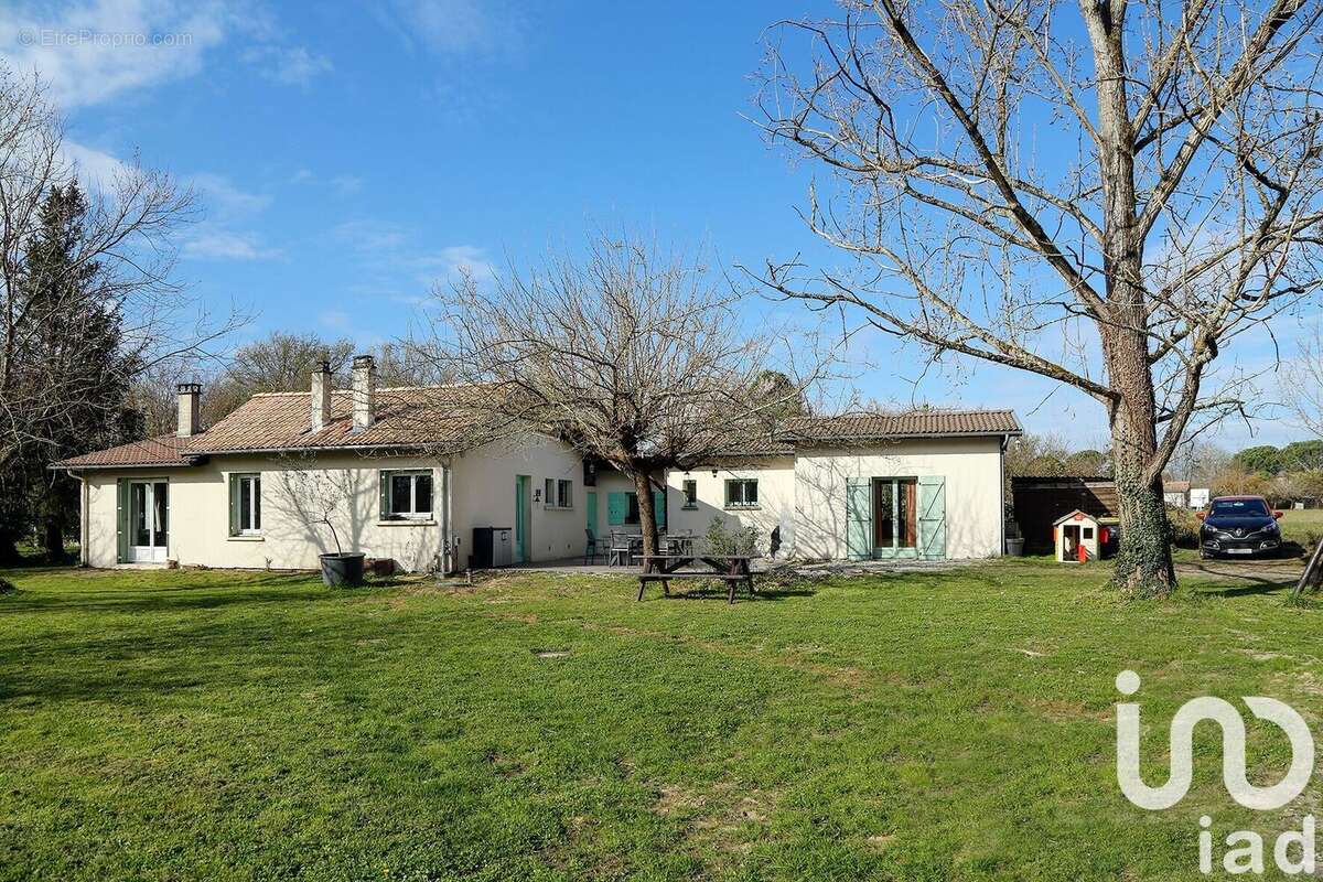 Photo 2 - Maison à SAINT-LOUBES