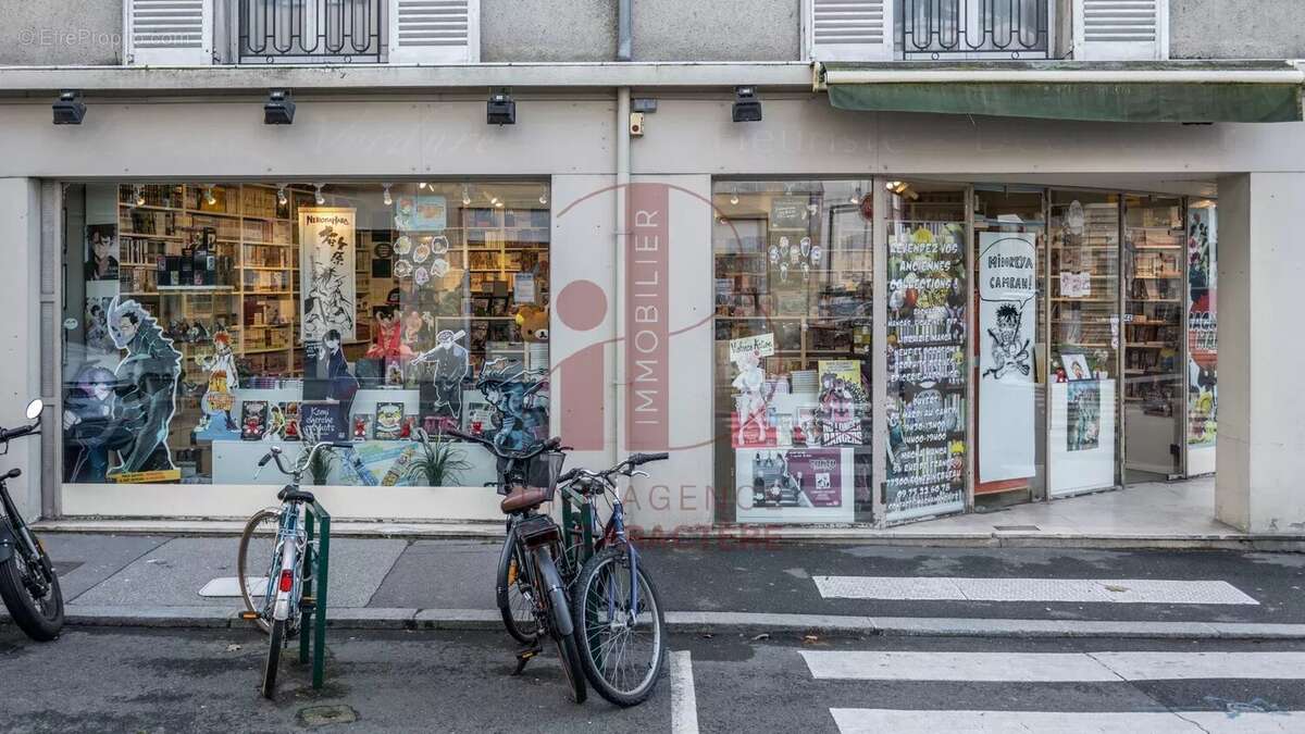 Commerce à FONTAINEBLEAU