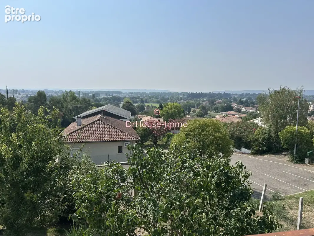 Maison 7 pièces 162 m² à vendre à Bon-Encontre (47240) - photo 2