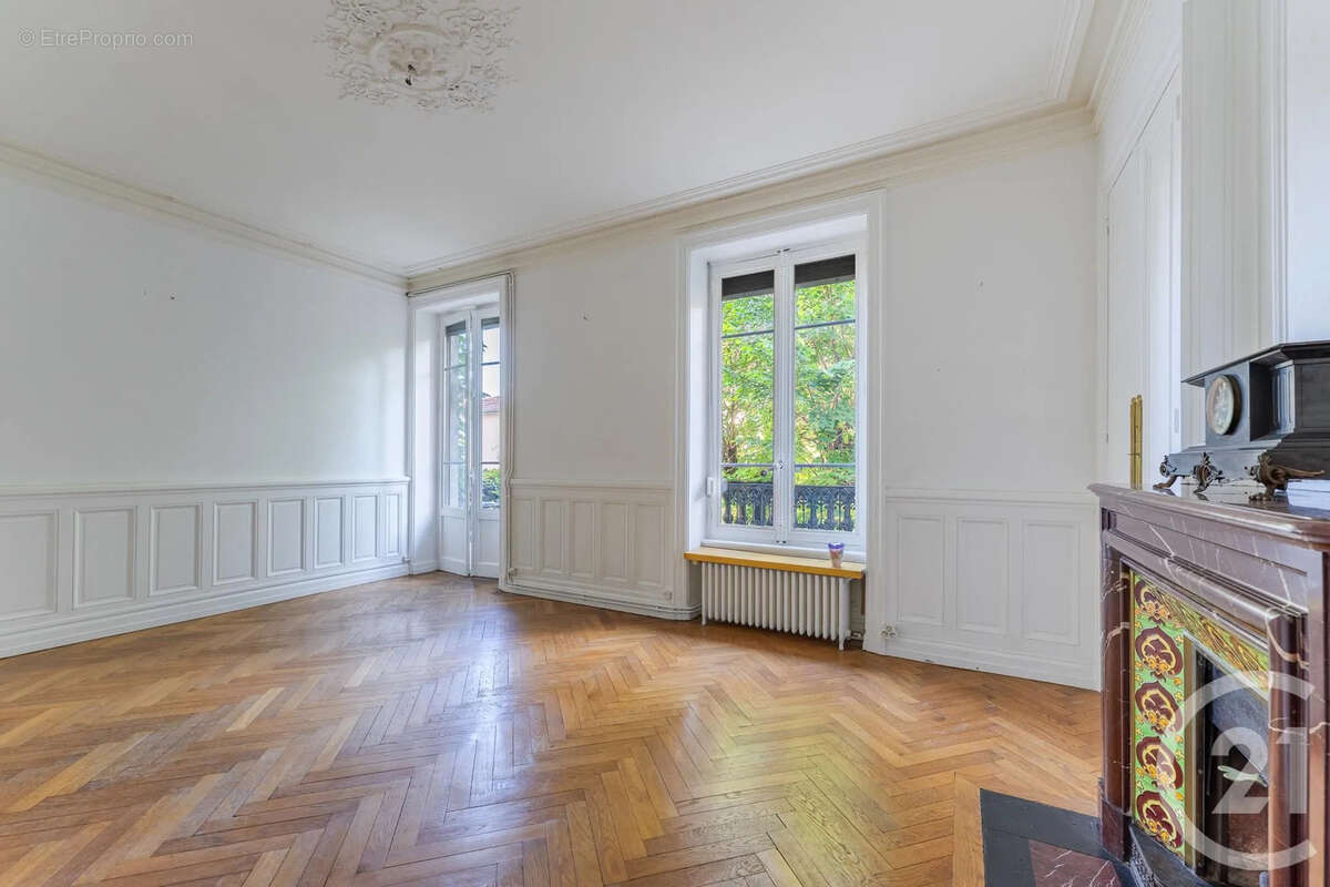 Appartement à VILLEURBANNE