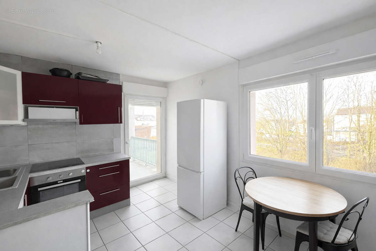 Appartement à VOUJEAUCOURT