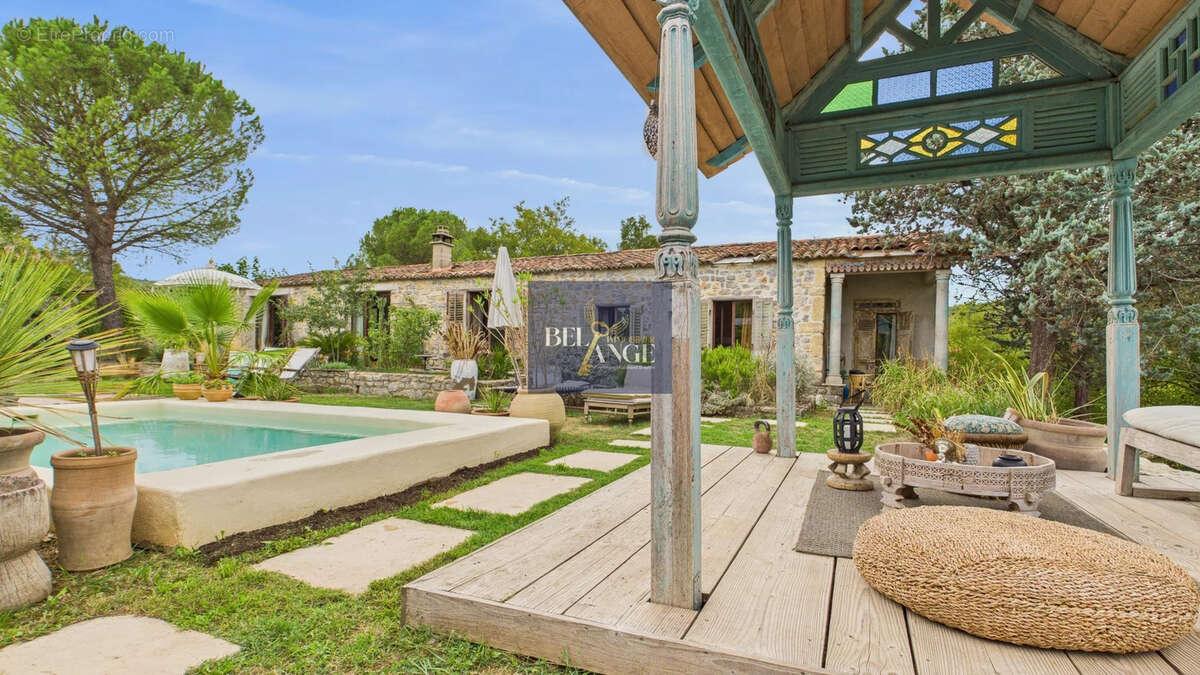 Maison à SAINT-ANDRE-DE-CRUZIERES