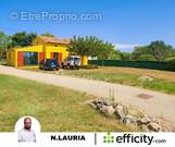 Maison à LA MOTTE-D&#039;AIGUES