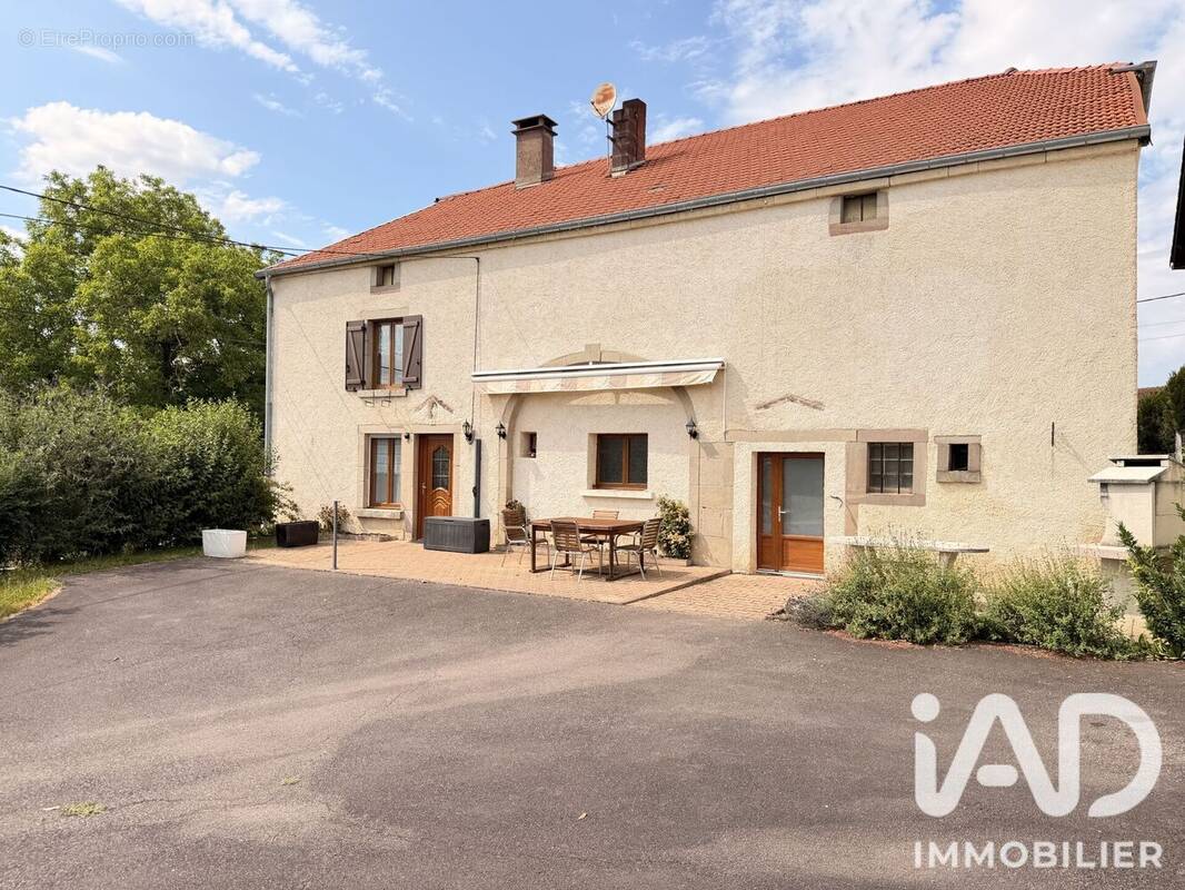 Photo 1 - Maison à JASNEY