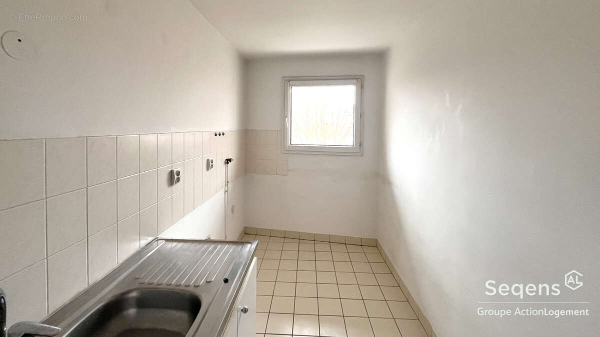 Grand 3 pièces avec balcon et parking en sous sol - photo 5