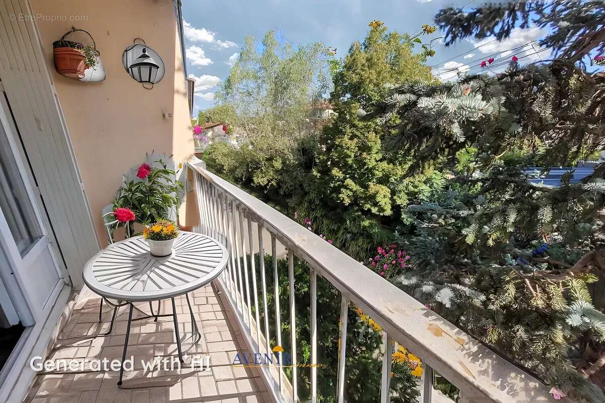 Appartement à MARSEILLE-12E