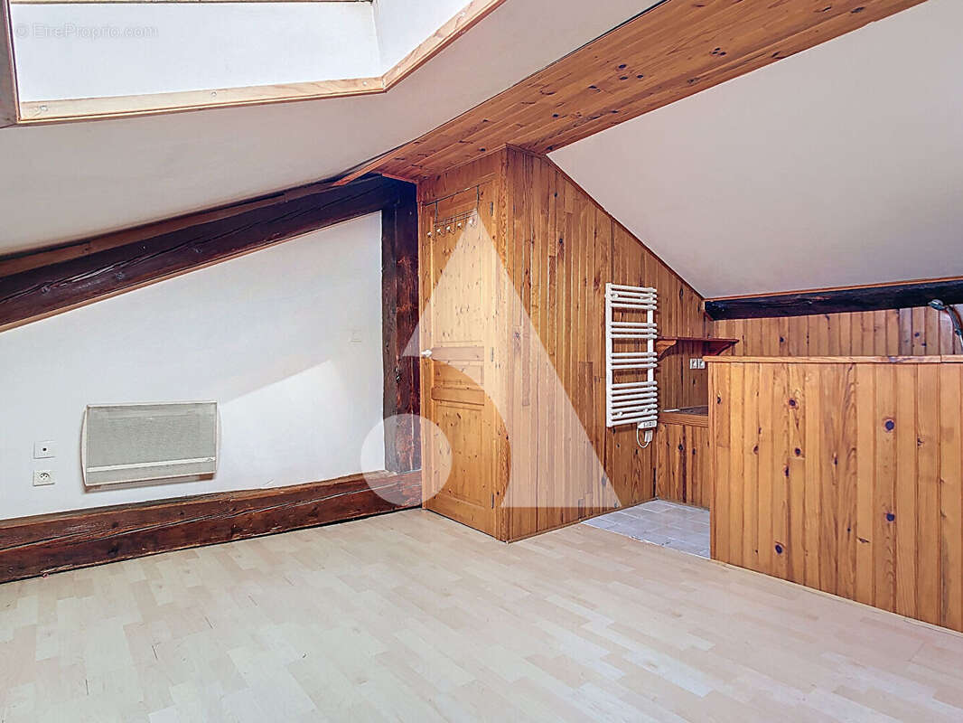 Appartement à SAINT-MARTIN-EN-HAUT