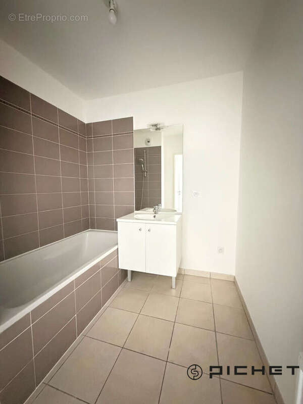 Bel Appartement T3 Lumineux à Saint-Aubin-de-Médoc - photo 7