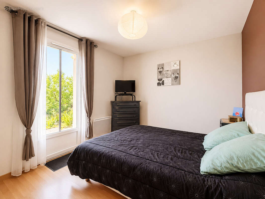 Maison de plain-pied de 109,5 m2 sur terrain constructible de 1 026 m2 - photo 11
