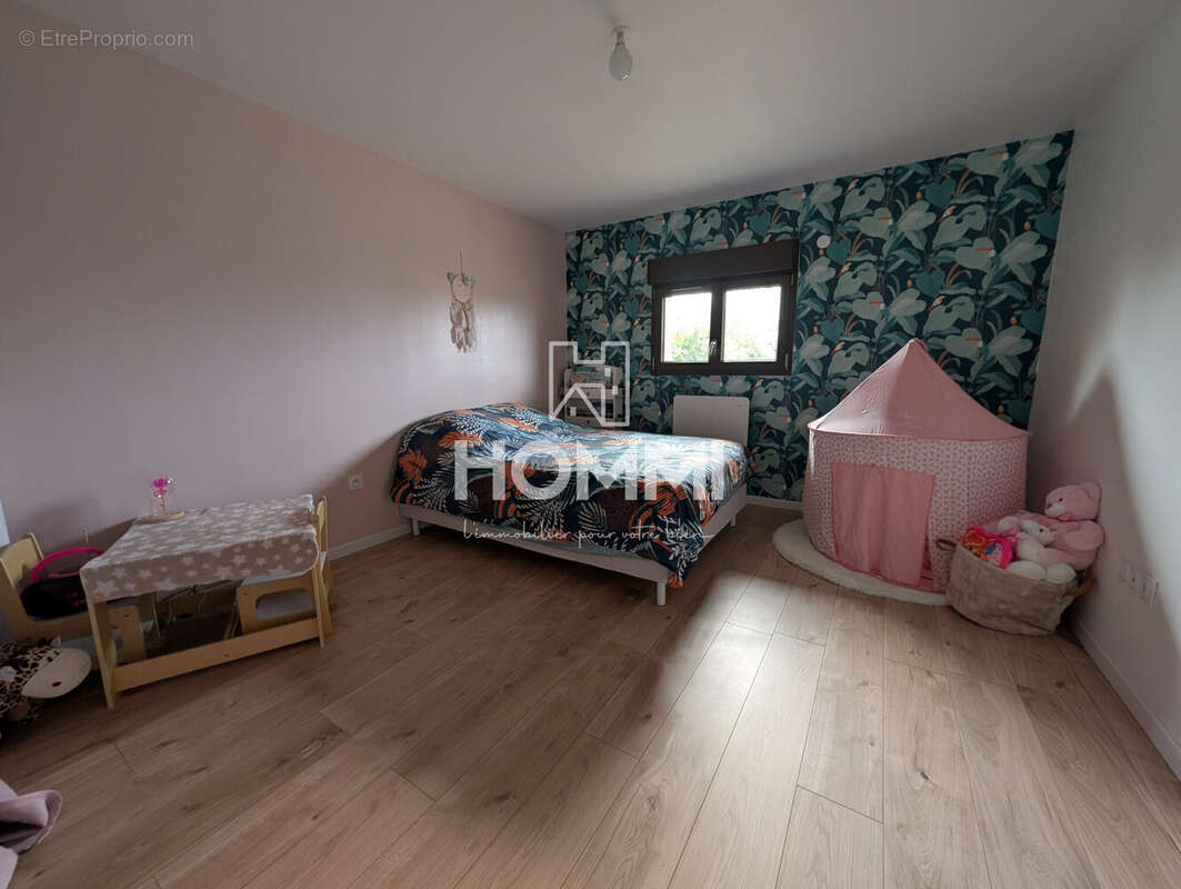 Maison à SAINT-MARS-DU-DESERT